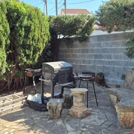 Con Terraza & Bbq, 5 Min A Pie De La Playa Castelldefels
